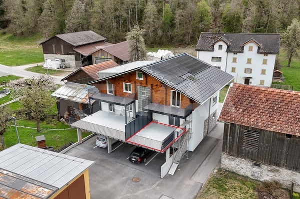 3½ -Zimmer-Wohnung Nr. 3 mit grossem Balkon im 1. OG als Zweitwohnsitz 2