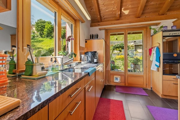 Grosszügige 6½-Zimmer-Maisonettewohnung mit Garten und schöner Aussicht 4