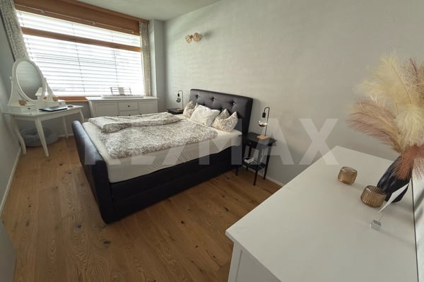 Moderne, loftähnliche 2.5-Zimmerwohnung im Zentrum von Küblis 3
