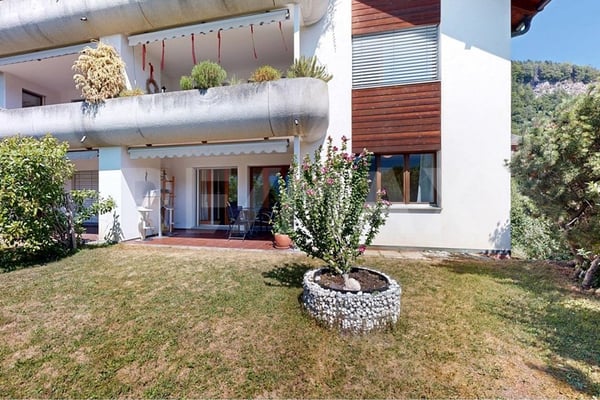 3½ Zimmerwohnung im Erdgeschoss mit Fernsicht 1