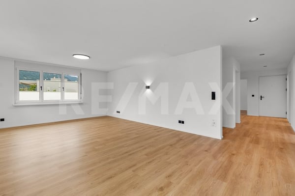 Renovierte 3½-Zimmerwohnung mit zwei Balkonen in Malans 5