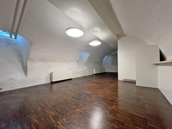 Klimatisierte Büro-/Gewerberäume EG im Herzen von Bülach 12