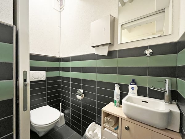 Klimatisierte Büro-/Gewerberäume EG im Herzen von Bülach 11