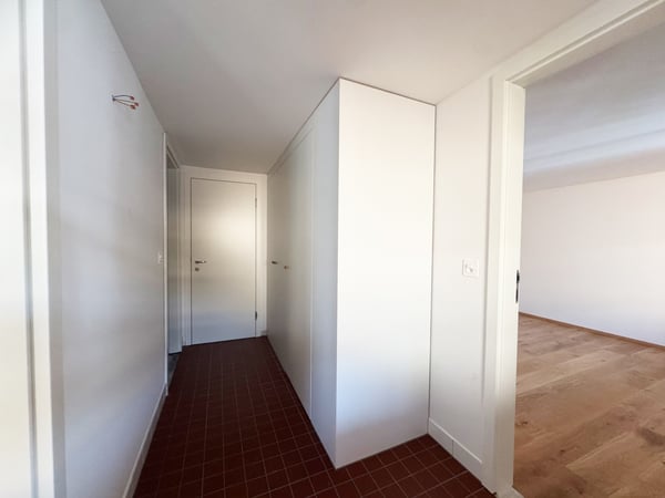 Nicht alltägliche 4.5 Zimmerwohnung / 1. Obergeschoss 9