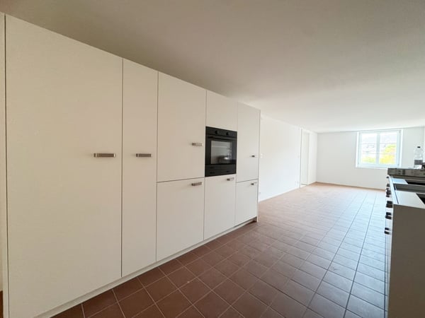 Nicht alltägliche 4.5 Zimmerwohnung / 1. Obergeschoss 3