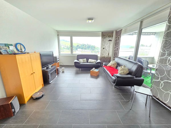 Lichtdurchflutete Wohnung mit Fernblick 5