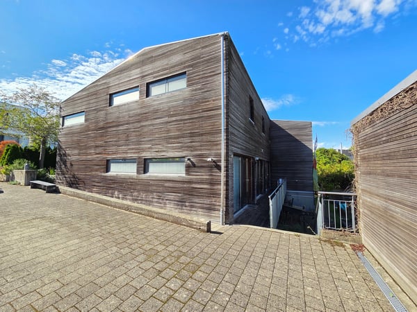 Kubisch & exklusiv mit Weitblick ins Grüne 7