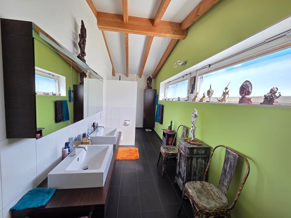 Kubisch & exklusiv mit Weitblick ins Grüne 17