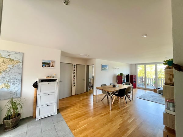 Helle 4-Zimmer-Wohnung mit Balkon in ruhiger Lage – Wiesendangen 5
