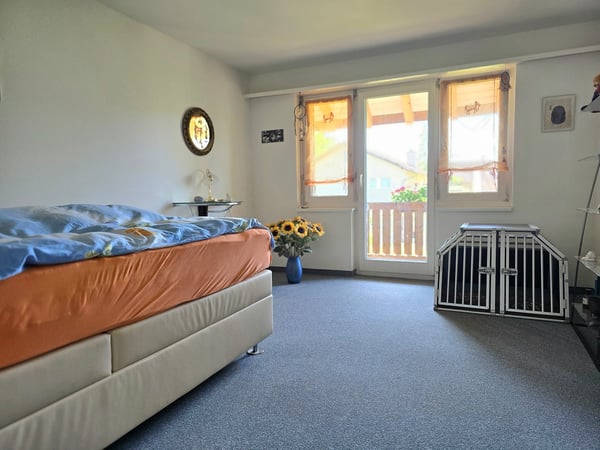 Drei Häuser, doppelte Perspektive: Zuhause und Kapitalanlage 8