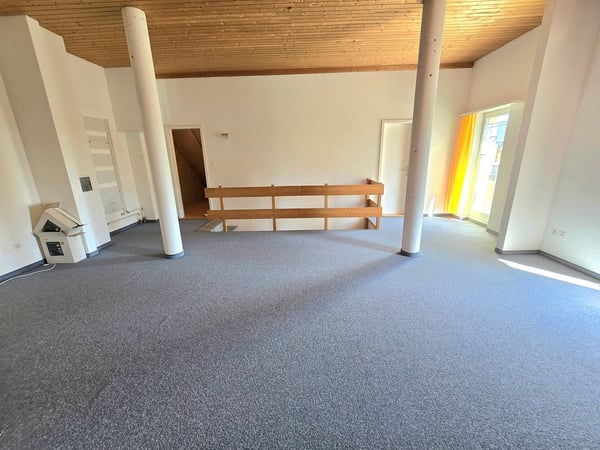 Drei Häuser, doppelte Perspektive: Zuhause und Kapitalanlage 9