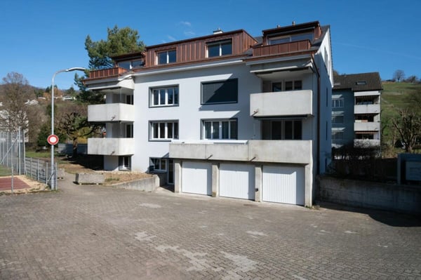 moderne Wohnung mit eigenem Waschturm 1