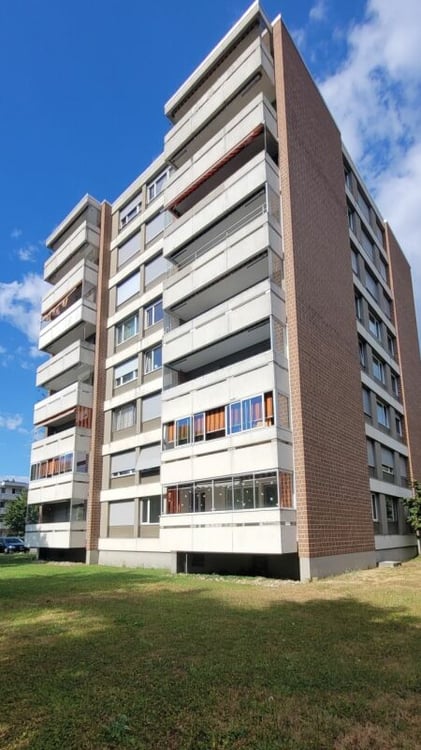 teilsanierte 3.5-Zimmer-Wohnung mit Einstellplatz an ruhiger Lage 13