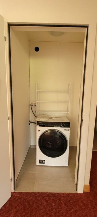 teilsanierte 3.5-Zimmer-Wohnung mit Einstellplatz an ruhiger Lage 7
