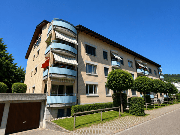 Grosszügige Familienwohnung mit eigenem Waschturm 9