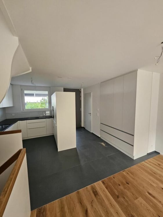 Moderne 5.5-Zimmer-Reihenhäuser mit Garten in Ettingen - Erstbezug 2