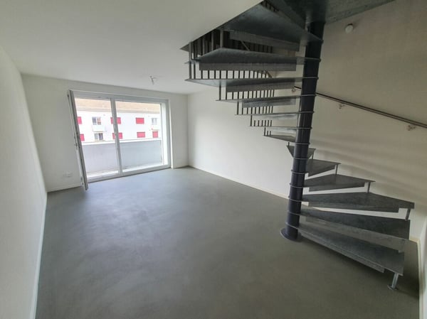 Grosszügige Maisonette-Dachwohnung an ruhiger Lage 2