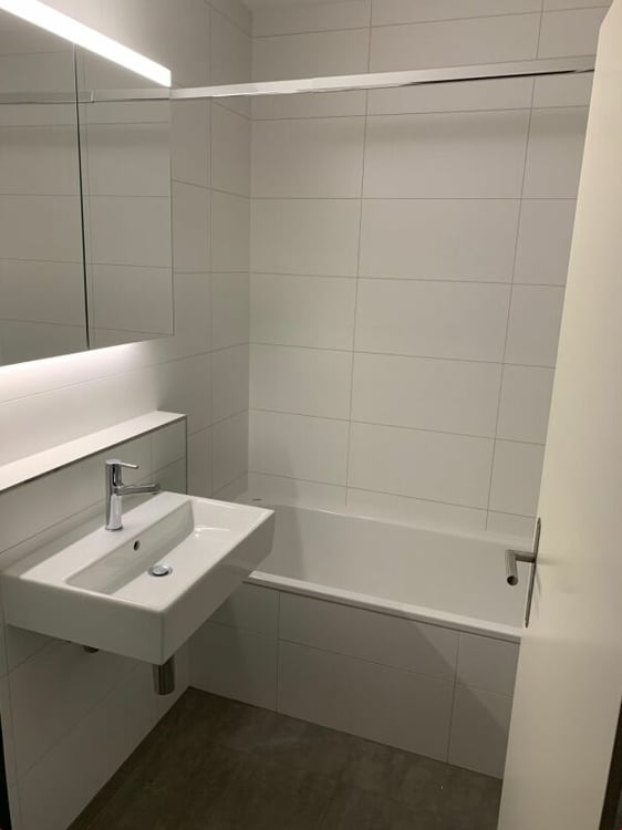 modern und grosszügig an ruhiger Lage 2