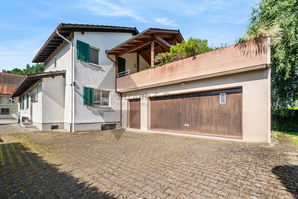 FREISTEHENDES FAMILIENHAUS MIT GARTENIDYLLE 4