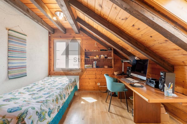 Charmantes Einfamilienhaus mit grossem Garten und viel Potenzial 8