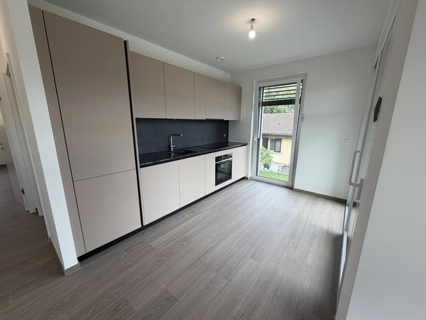 Lot D: Four-room apartment - First floor 6