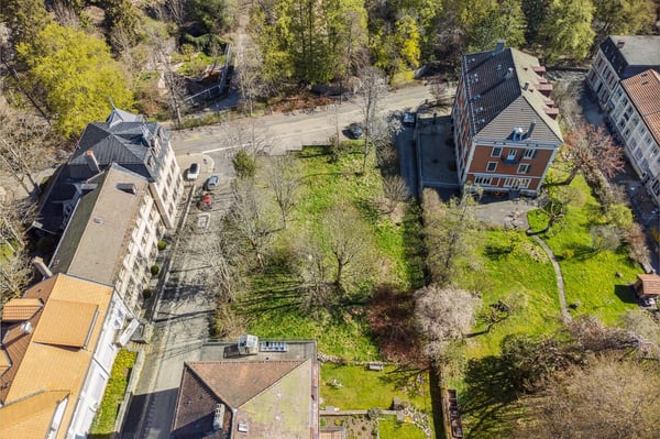 Terrain à bâtir dans un quartier résidentiel au Nord de la ville 2