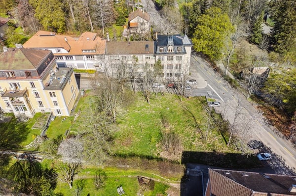 Terrain à bâtir dans un quartier résidentiel au Nord de la ville 5