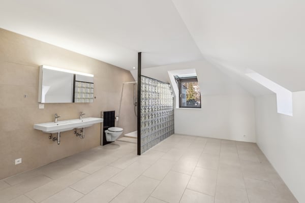 Spacieux et lumineux duplex dans une résidence Art déco 6