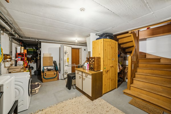 Charmante maison familiale avec jardin et 2 garages box ! 12