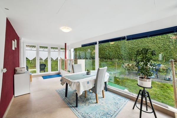 Joli rez-de-jardin, dans un quartier tranquille proche du centre 3