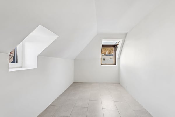 Spacieux et lumineux duplex dans une résidence Art déco 10