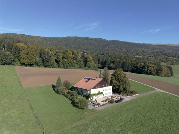 Authentique propriété rurale dans l'environnement du Chasseral 11