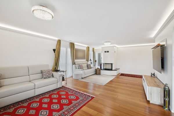 Elégant appartement 5.5 pièces dans immeuble Minergie à Hauterive NE 1