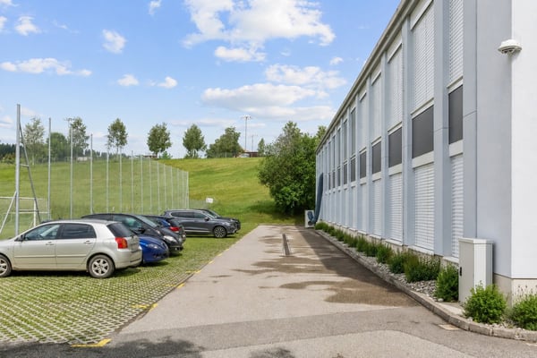 Immeuble industriel de rendement entièrement loué - Opportunité d'inve 10