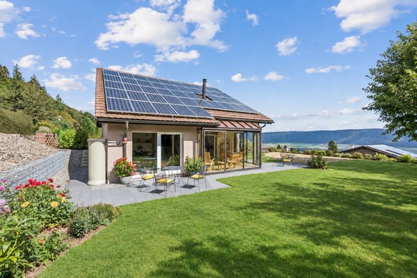 Superbe villa individuelle avec un beau jardin et 2 garages box 2