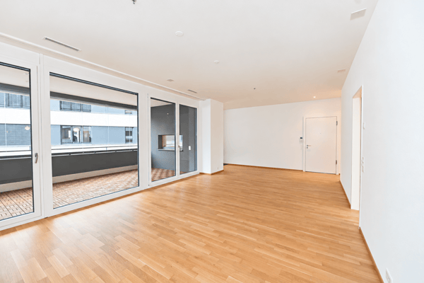 50% rent reduction for mid-Sep until Oct - Bright 2.5-Room Apartment with Balcony in Wallisellen 8