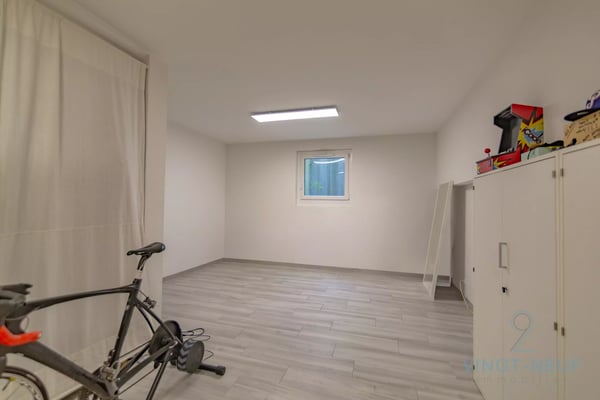 Ideal for a family - 5-room house with garden 11