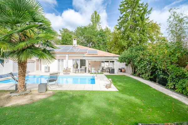 VILLA EN PIGNON A VERNIER 1