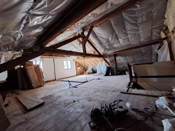 A louer grand appartement rénové de 4 pièces à Chevenez 10