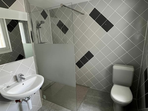 Immeuble de rendement avec parcelle constructible d'environ 550 m2 11