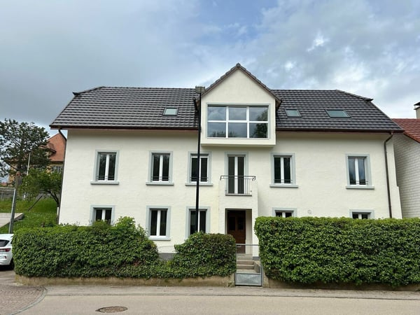 Immeuble de rendement avec parcelle constructible d'environ 550 m2 1