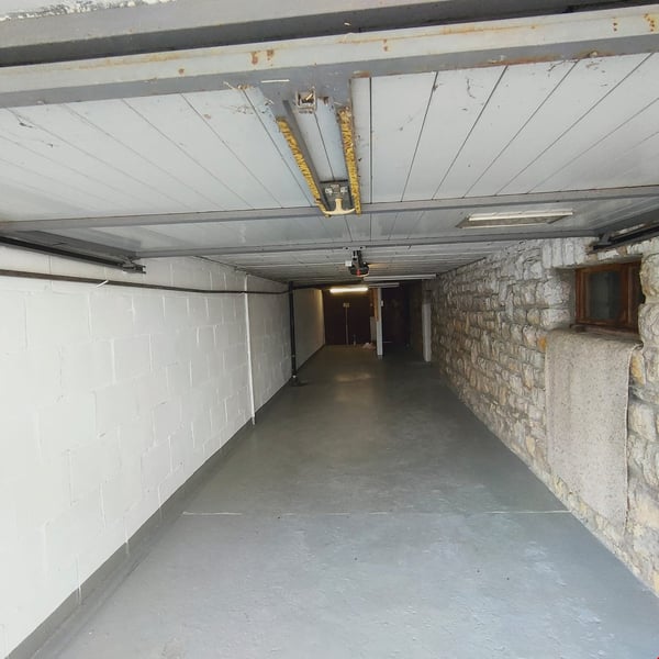 Grande maison rénovée située au centre du village de Chevenez 10