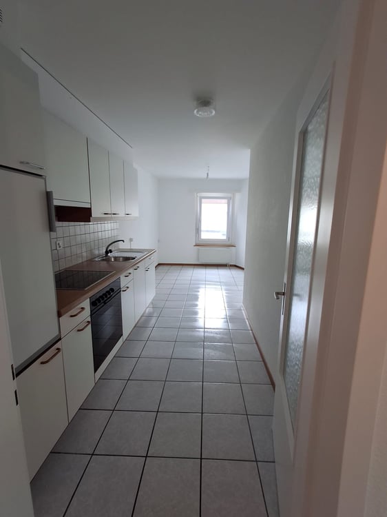 Appartement 3.5 pièces rénové à louer à Enney 3