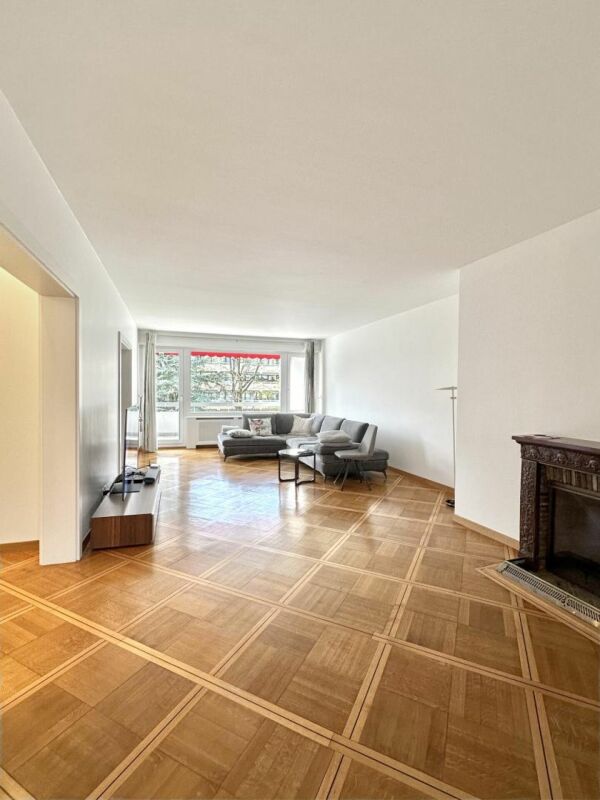 Apartment 7 rooms in Genève