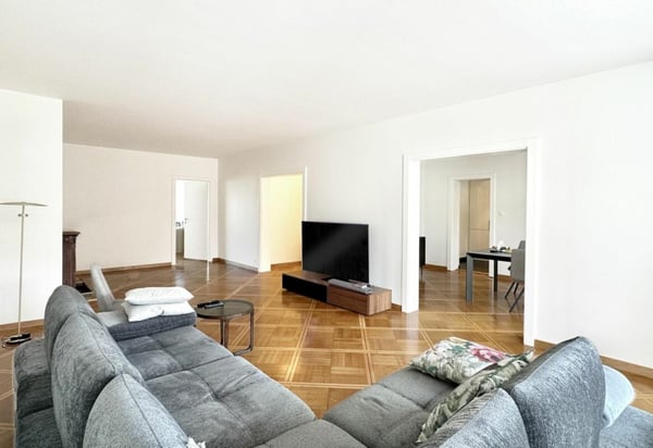 Appartement 7 pièces à Genève 4