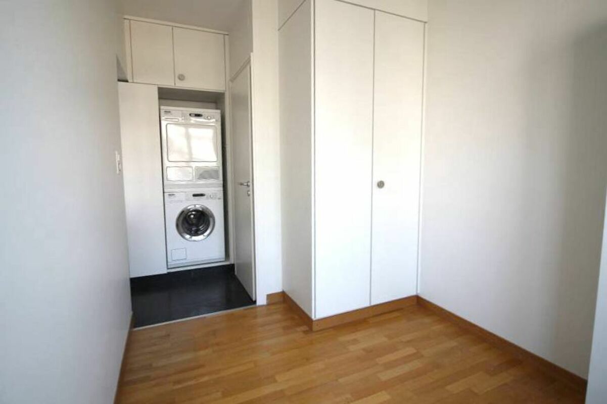 Apartment 7 rooms in Genève