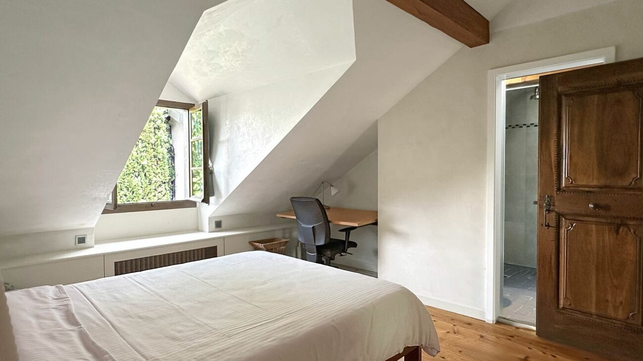 Charmant appartement meublé sur une propriété privée