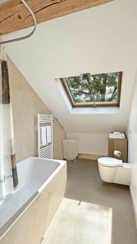 Charmant appartement meublé sur une propriété privée