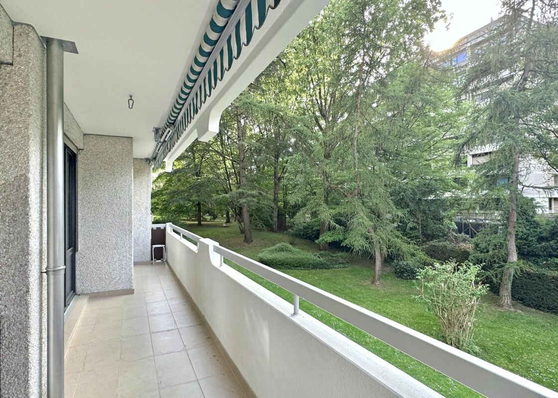 Appartement 7 pièces à Genève - Rez Superieur