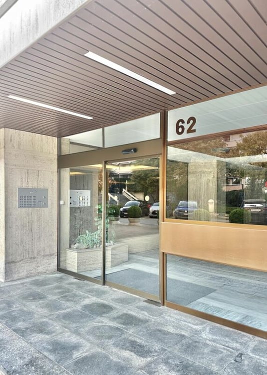 Appartement 7 pièces à Genève - Rez Superieur 3